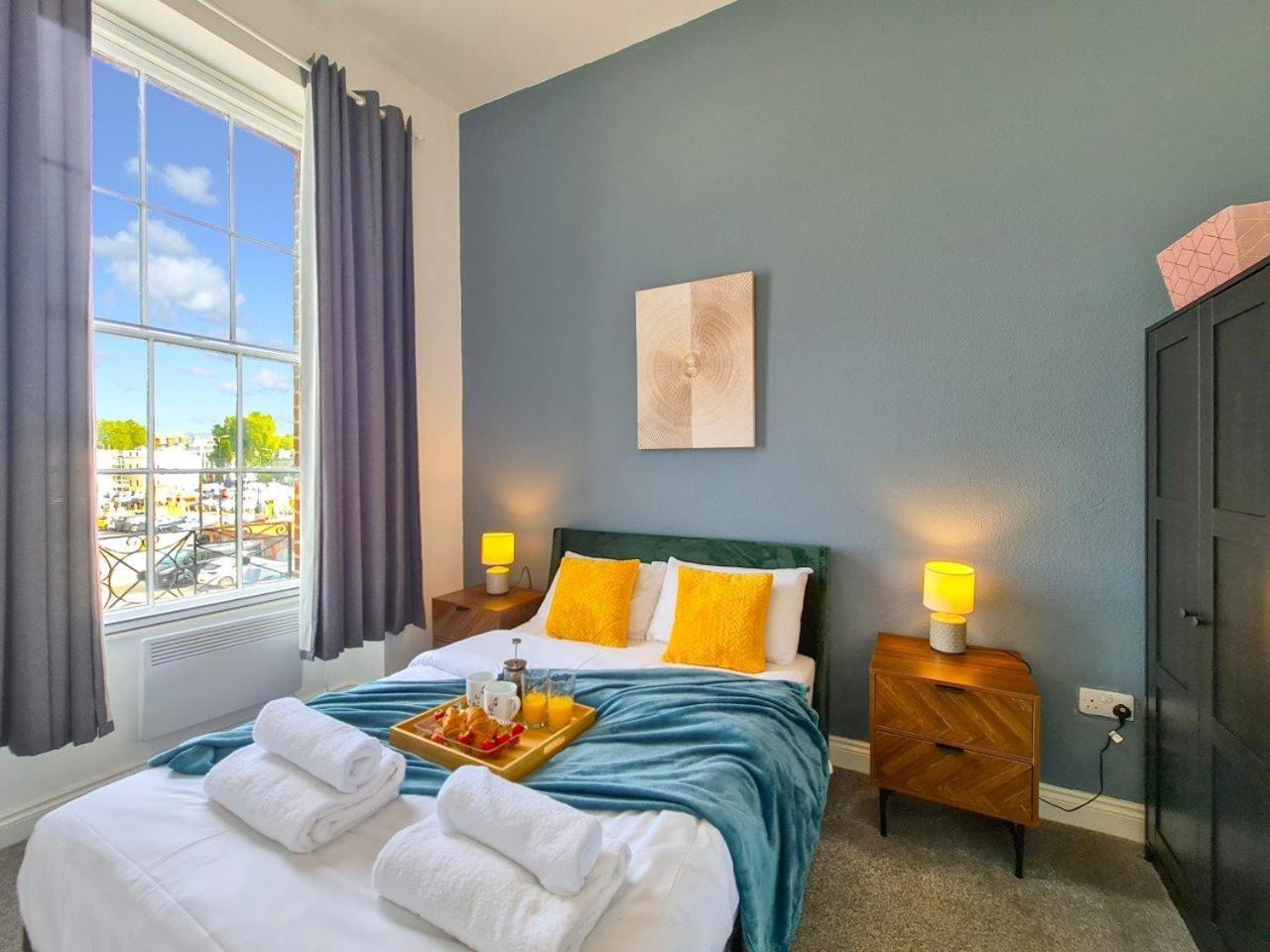 Margaret'S Terrace By Fortuna Property Cheltenham Ngoại thất bức ảnh